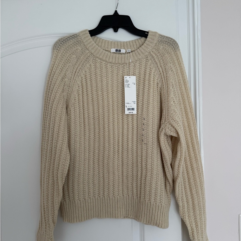 Uniqlo Cream Crew Neck Sweater with Ribbed Texture